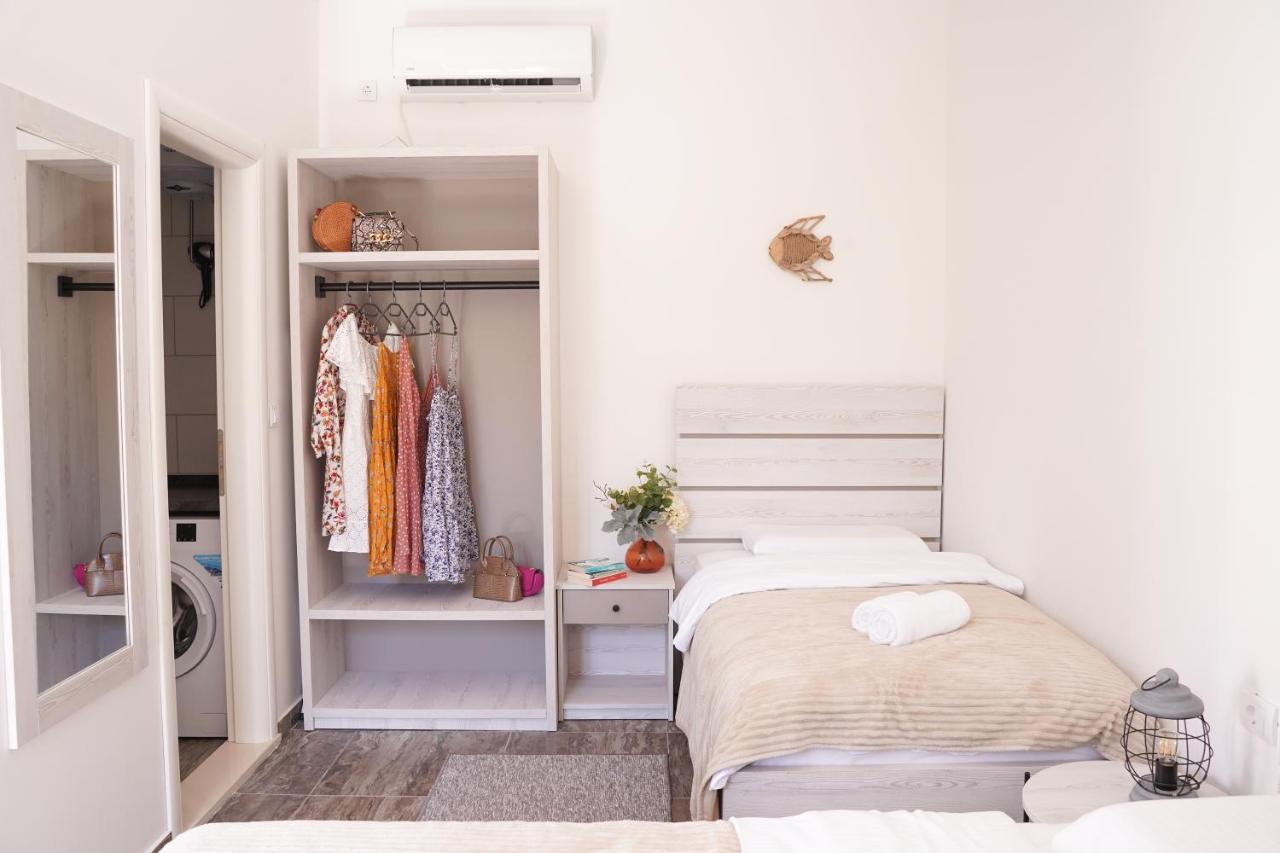 Waikiki Beach House Villa Tivat Ngoại thất bức ảnh