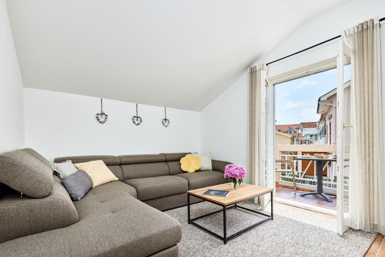 Waikiki Beach House Villa Tivat Ngoại thất bức ảnh